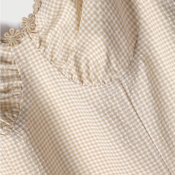 Calm and Confident Beige Gingham Lace Mini Dress size L - Picture 7 of 8